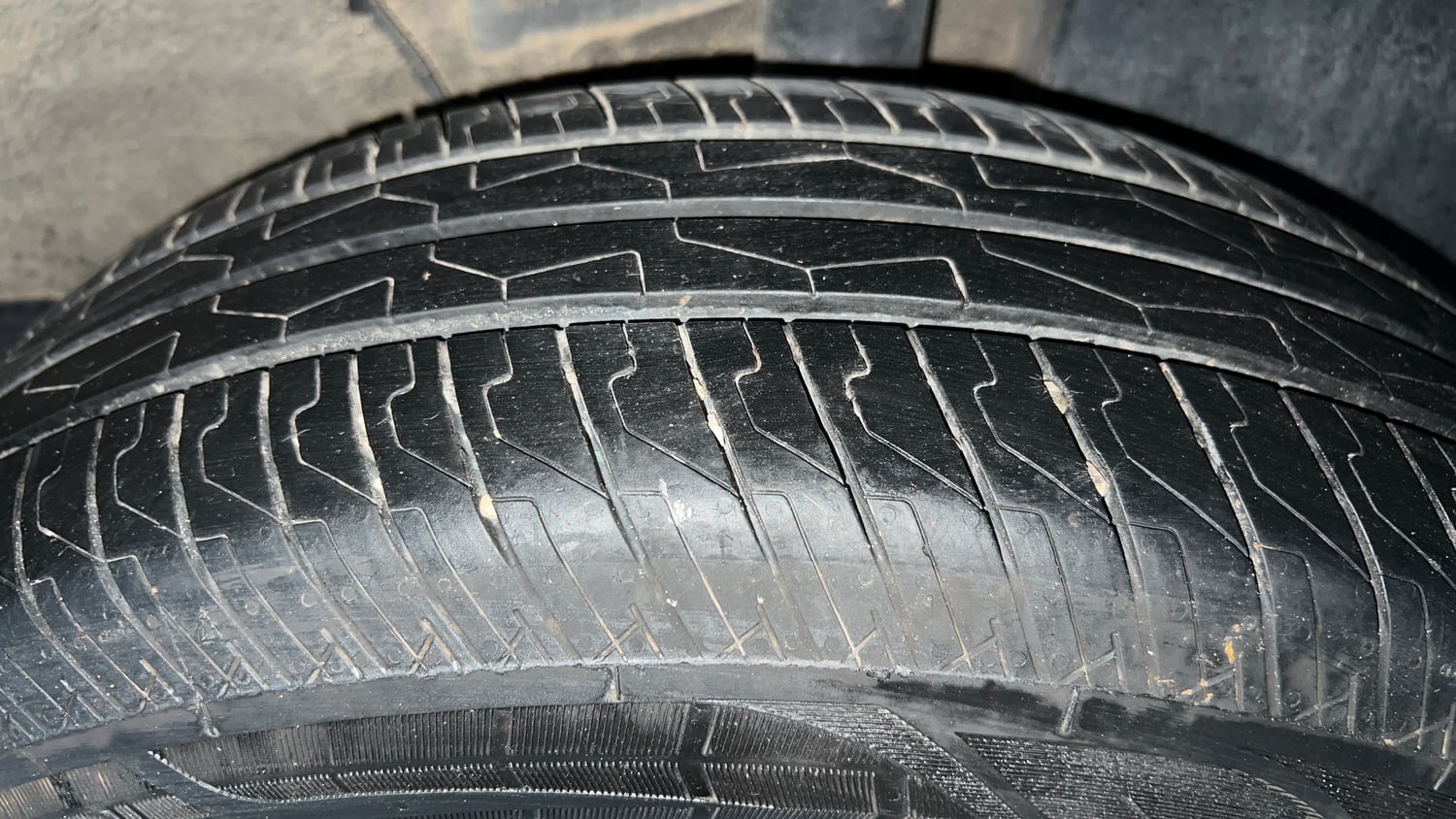 Used 2024 Tata Punch Adventure Rhythm iCNG Cng Manual tyres LEFT REAR TYRE TREAD VIEW