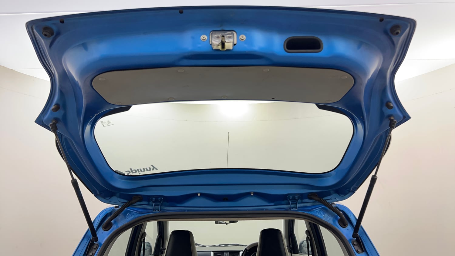 Used 2015 Maruti Suzuki Celerio VXi AMT Petrol Automatic interior DICKY DOOR OPEN VIEW
