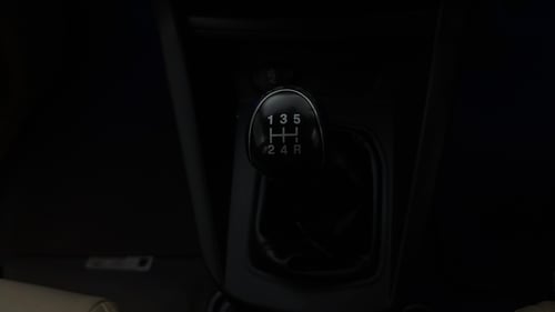 Used 2018 Ford Figo Aspire Titanium1.5 TDCi Diesel Manual interior GEAR  KNOB VIEW