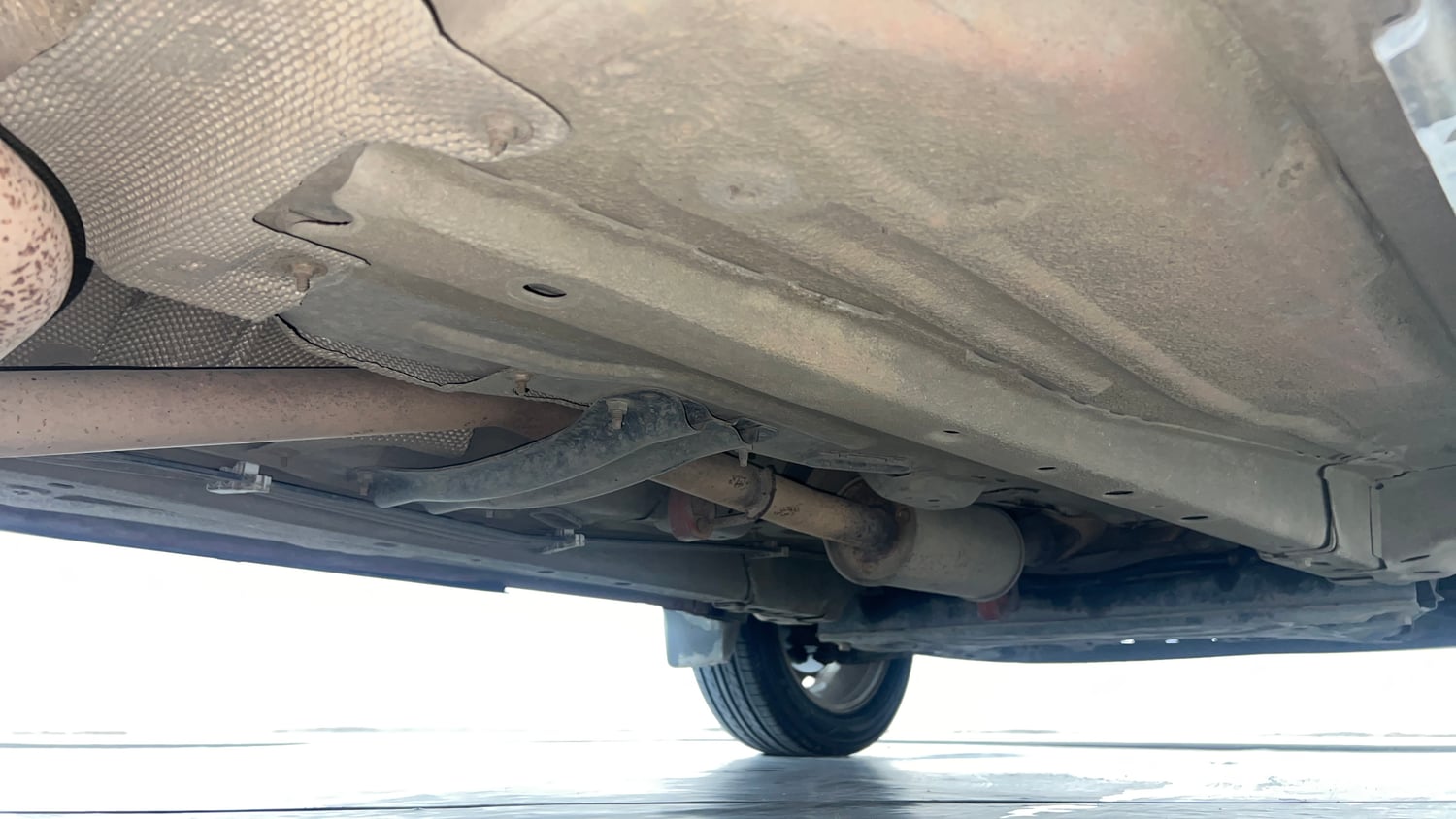 Used 2015 Ford EcoSport Titanium 1.5 Ti-VCT AT Petrol Automatic extra REAR RIGHT UNDERBODY VIEW