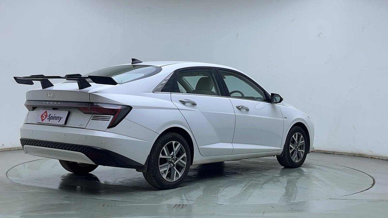 Used 2024 Hyundai Verna SX (O) 1.5 Petrol IVT Petrol Automatic exterior RIGHT REAR CORNER VIEW