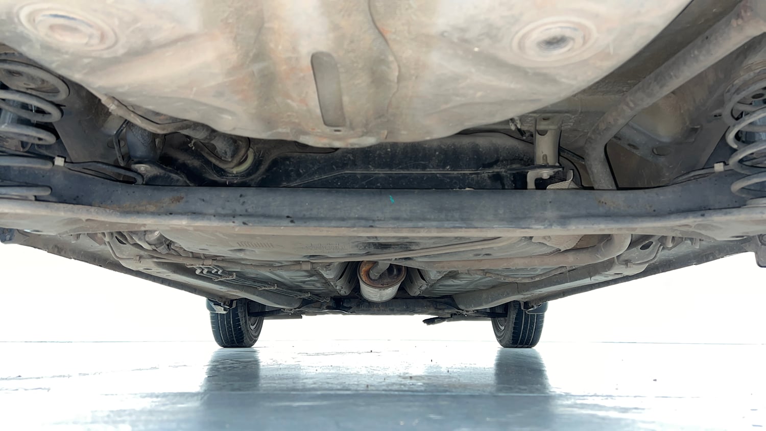Used 2018 Maruti Suzuki Dzire ZXi Plus Petrol Manual extra REAR UNDERBODY VIEW (TAKEN FROM REAR)