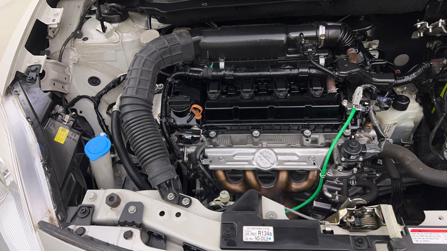 Used 2024 Maruti Suzuki Swift ZXi AMT Petrol Automatic engine ENGINE RIGHT SIDE VIEW