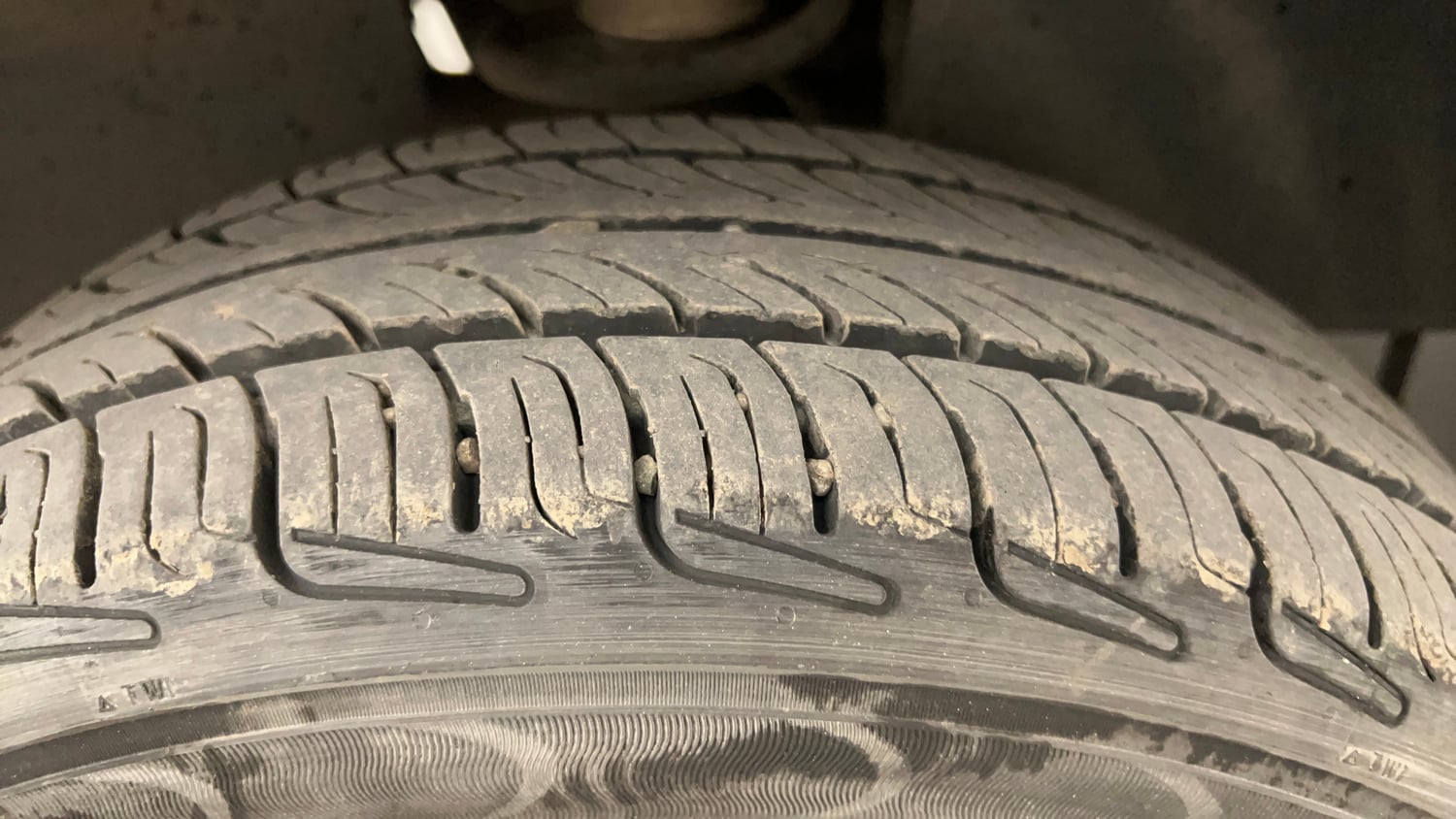 Used 2015 Tata Nano Twist XT Petrol Manual tyres RIGHT REAR TYRE TREAD VIEW