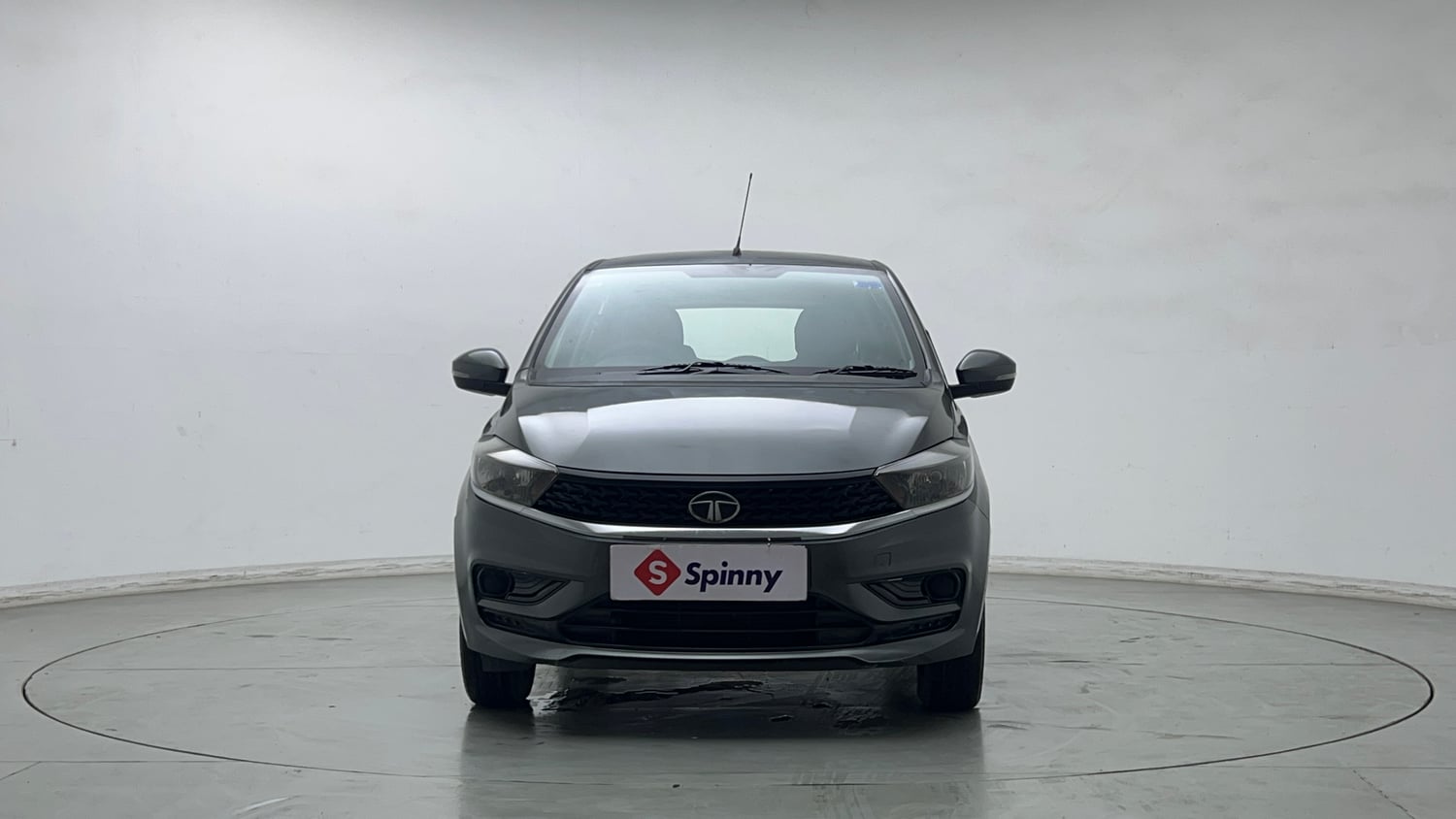 Used 2021 Tata Tiago XT Petrol Manual exterior FRONT VIEW