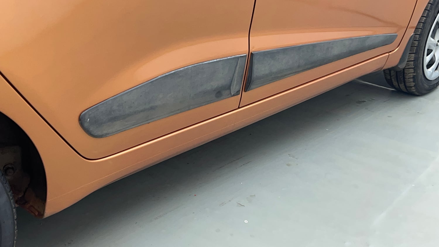 Used 2018 Hyundai Grand i10 Sportz 1.2 Kappa VTVT Petrol Manual dents MINOR DENT