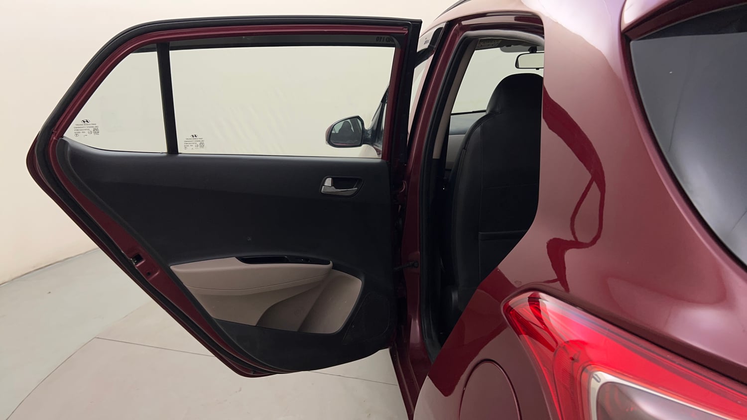 Used 2015 Hyundai Grand i10 Asta 1.1 CRDi (O) Diesel Manual interior LEFT REAR DOOR OPEN VIEW
