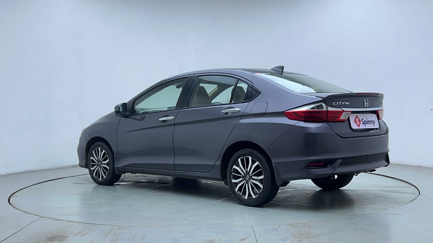 Used 2018 Honda City ZX CVT Petrol Petrol Automatic exterior LEFT REAR CORNER VIEW