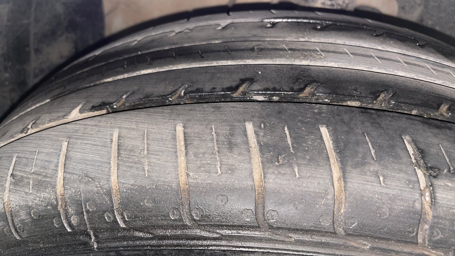 Used 2014 Ford EcoSport Trend 1.5 TDCi Diesel Manual tyres RIGHT FRONT TYRE TREAD VIEW