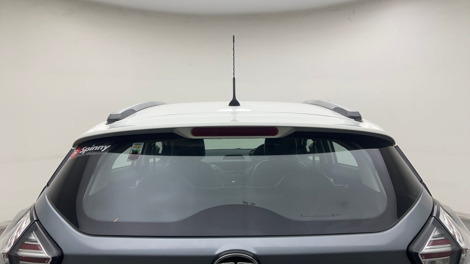 Used 2021 Tata Nexon XM (S) Petrol Manual exterior BACK WINDSHIELD VIEW