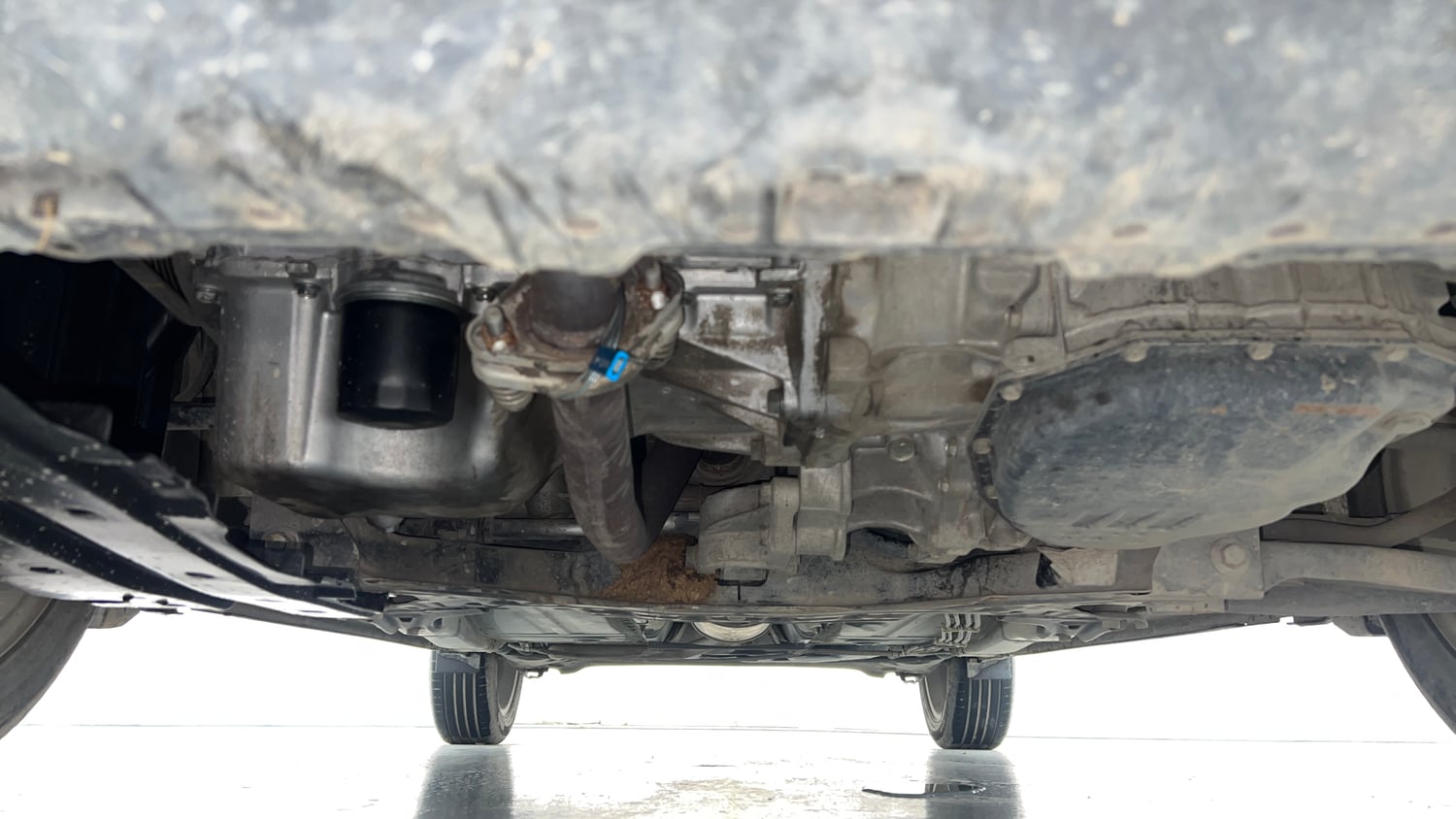 Used 2018 Maruti Suzuki Baleno Alpha 1.2 AT Petrol Automatic extra FRONT LEFT UNDERBODY VIEW