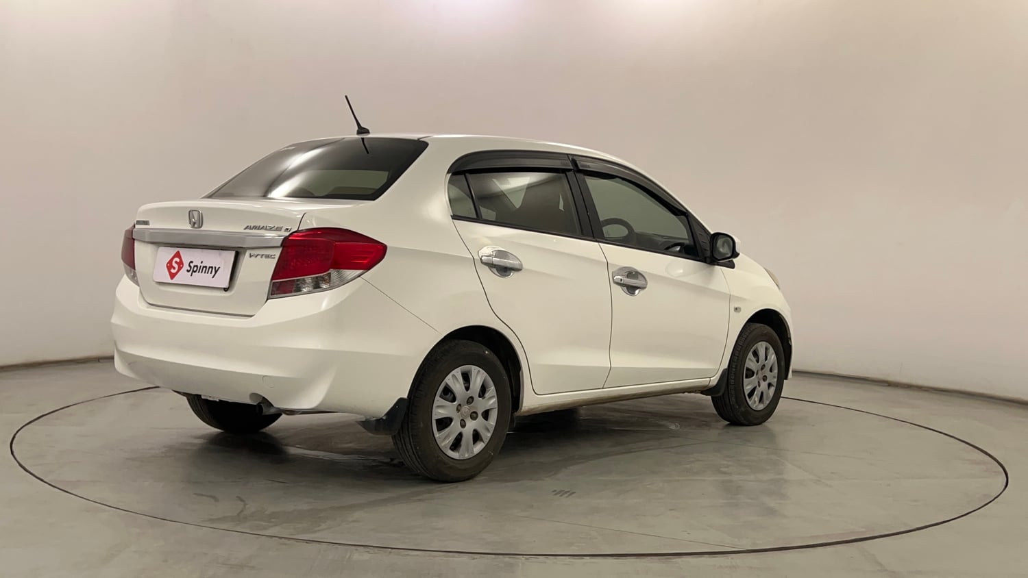 Used 2014 Honda Amaze 1.2 S i-VTEC Petrol Manual exterior RIGHT REAR CORNER VIEW