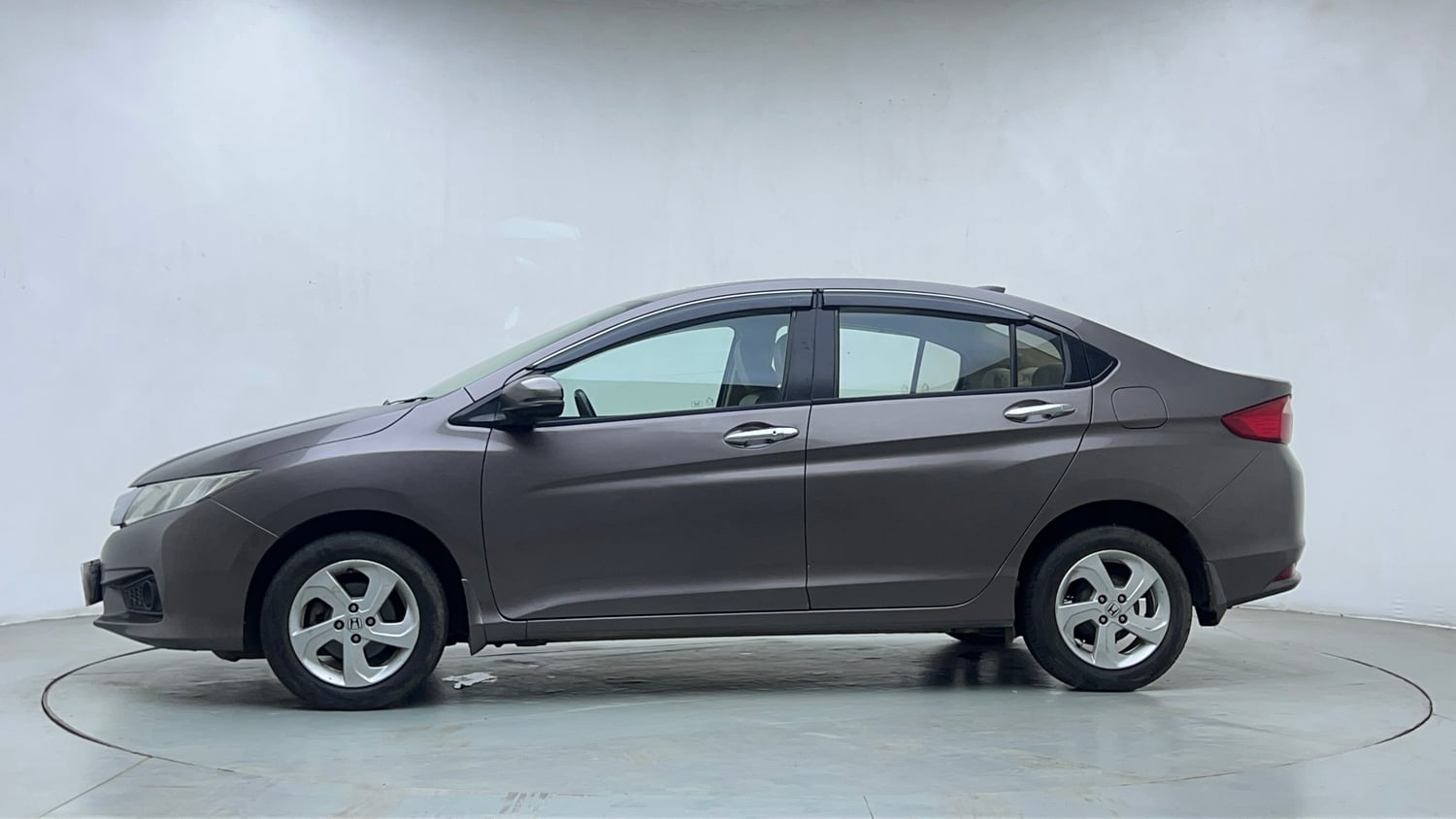 Used 2016 Honda City VX CVT Petrol Automatic exterior LEFT SIDE VIEW
