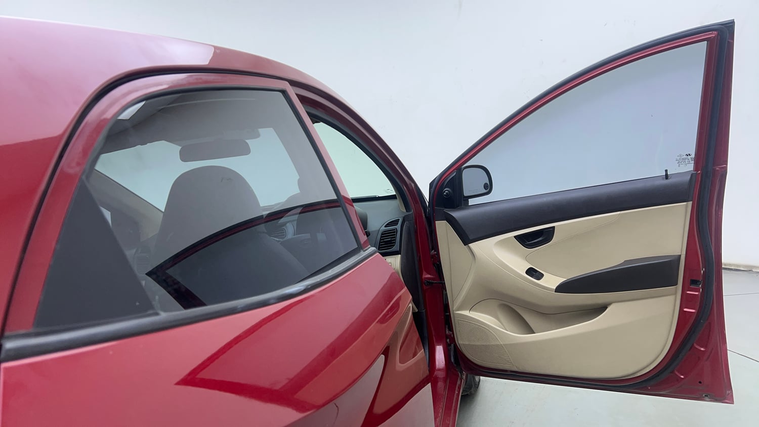 Used 2016 Hyundai Eon Magna + Petrol Manual interior RIGHT FRONT DOOR OPEN VIEW