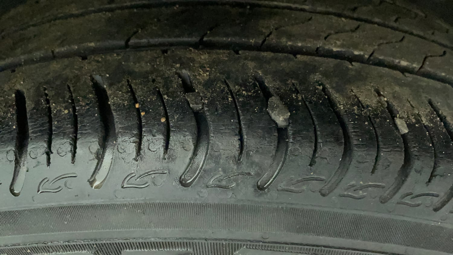 Used 2023 Honda Amaze VX MT 1.2 Petrol Petrol Manual tyres LEFT REAR TYRE TREAD VIEW