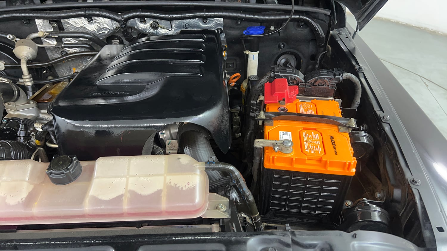 Used 2022 mahindra Thar LX Hard Top Petrol MT 4WD Petrol Manual engine ENGINE LEFT SIDE VIEW