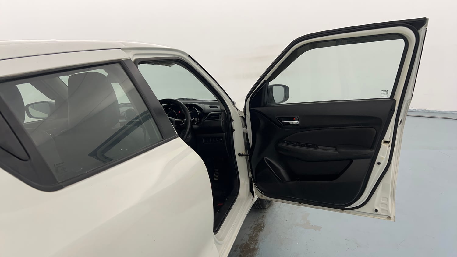 Used 2018 Maruti Suzuki Swift VXi Petrol Manual interior RIGHT FRONT DOOR OPEN VIEW