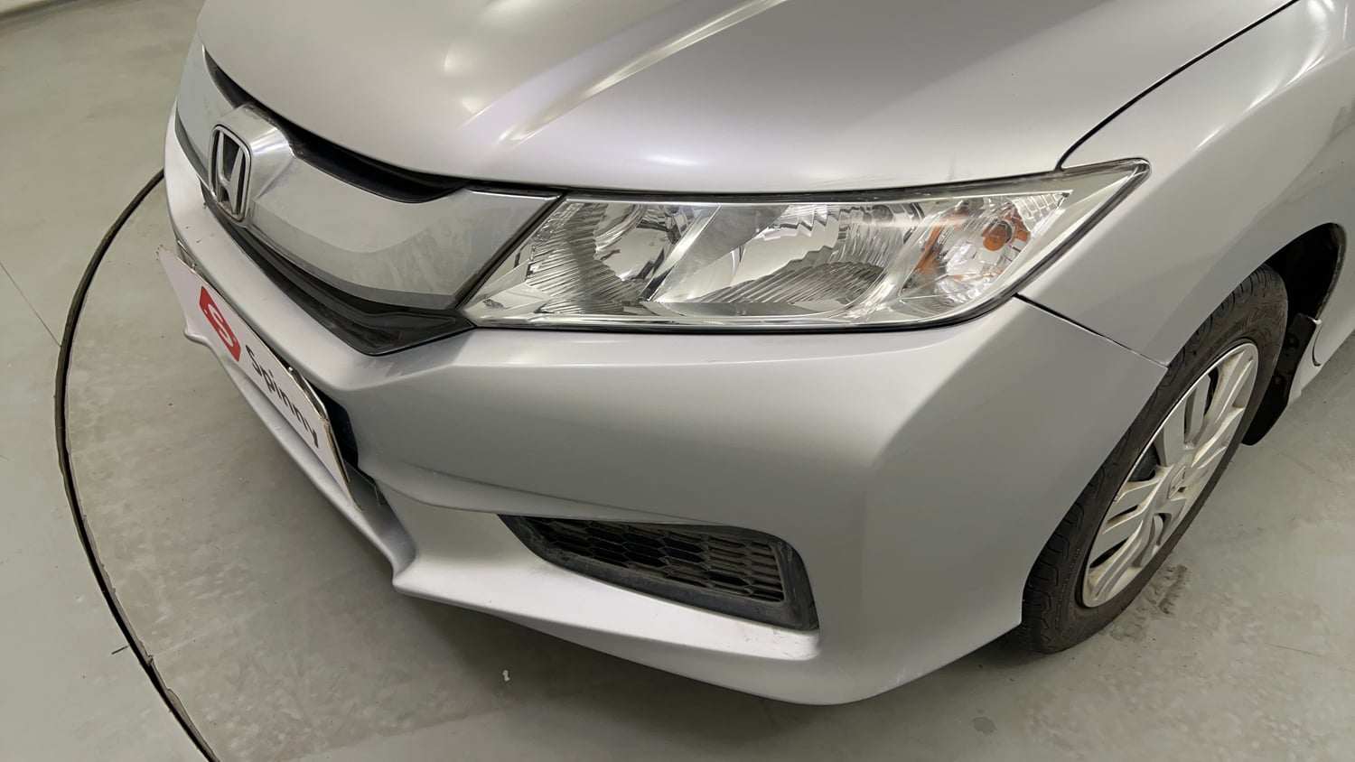 Used 2014 Honda City SV Petrol Manual dents MINOR SCRATCH