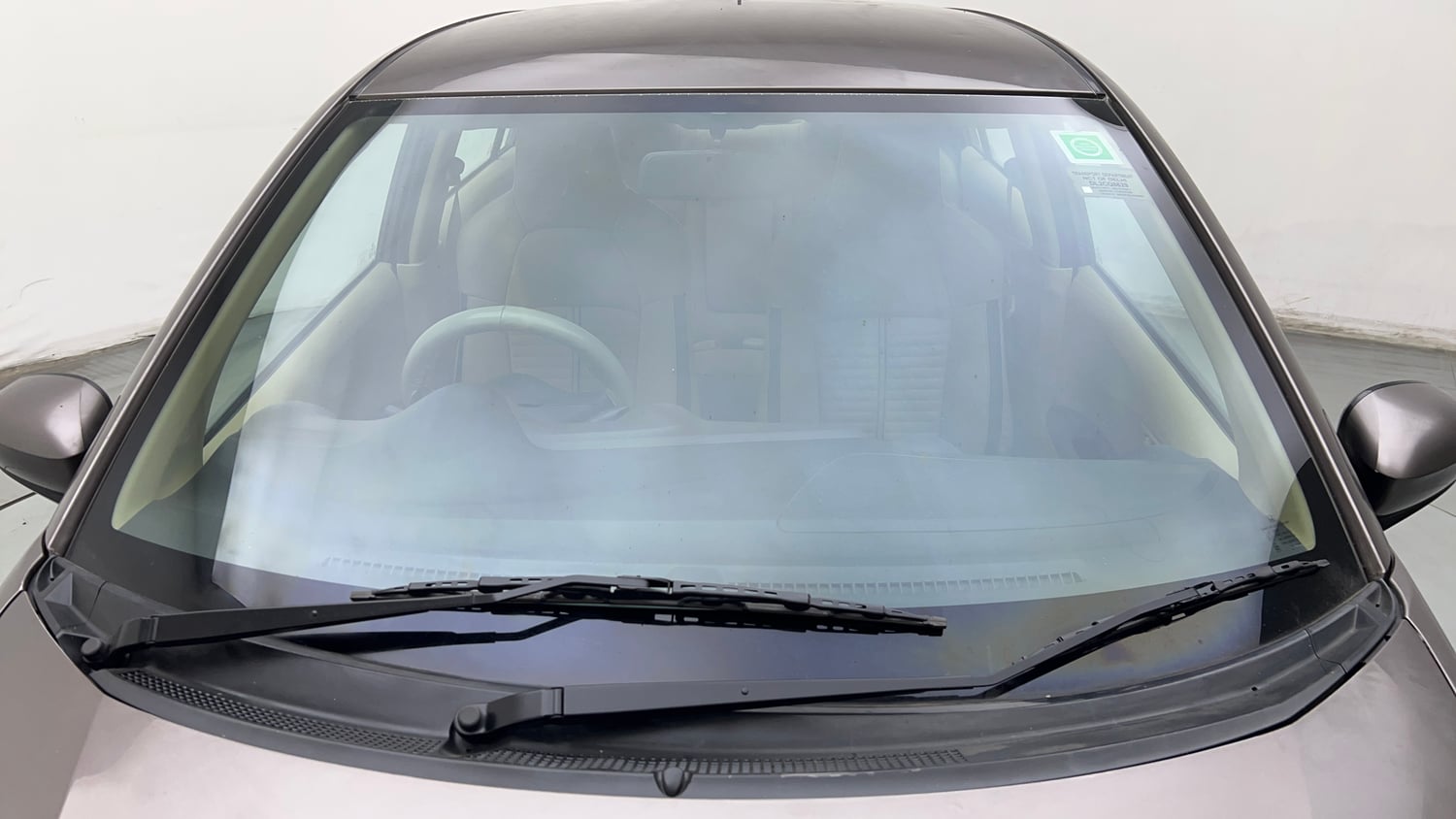 Used 2013 Honda Amaze 1.2 S i-VTEC Petrol Manual exterior FRONT WINDSHIELD VIEW