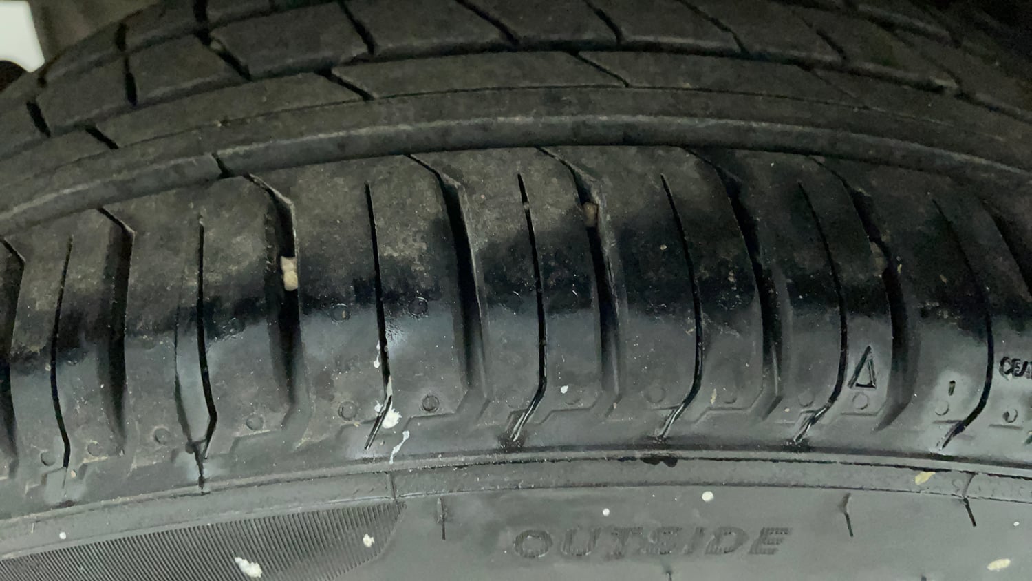 Used 2020 Tata Tigor Revotron XZA Petrol Automatic tyres RIGHT REAR TYRE TREAD VIEW