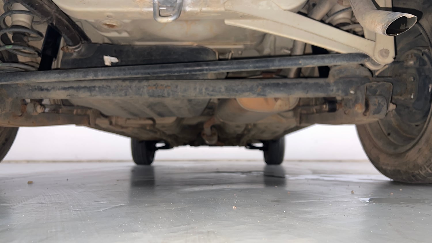 Used 2014 Maruti Suzuki Alto K10 VXi Petrol Manual extra REAR UNDERBODY VIEW (TAKEN FROM REAR)