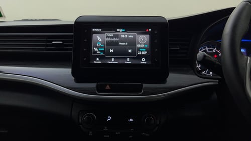 Used 2024 Maruti Suzuki XL6 Alpha AT Petrol Petrol Automatic interior MUSIC SYSTEM & AC CONTROL VIEW