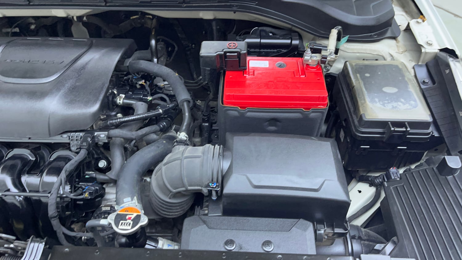 Used 2018 Hyundai Verna SX (O) 1.6 VTVT AT Petrol Automatic engine ENGINE LEFT SIDE VIEW