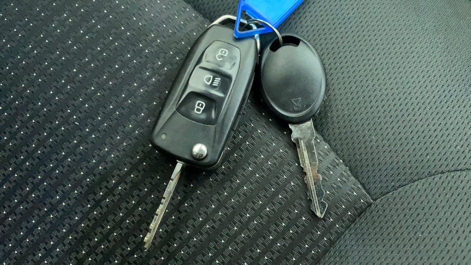 Used 2020 Tata Tigor Revotron XZA Petrol Automatic extra CAR KEY VIEW