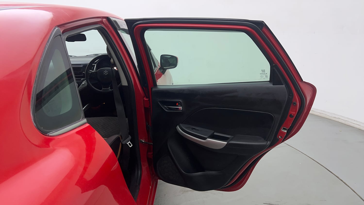 Used 2016 Maruti Suzuki Baleno Zeta 1.2 Petrol Manual interior RIGHT REAR DOOR OPEN VIEW
