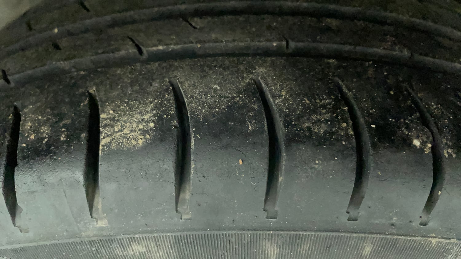 Used 2015 Hyundai Grand i10 Sportz 1.2 Kappa VTVT Petrol Manual tyres LEFT REAR TYRE TREAD VIEW