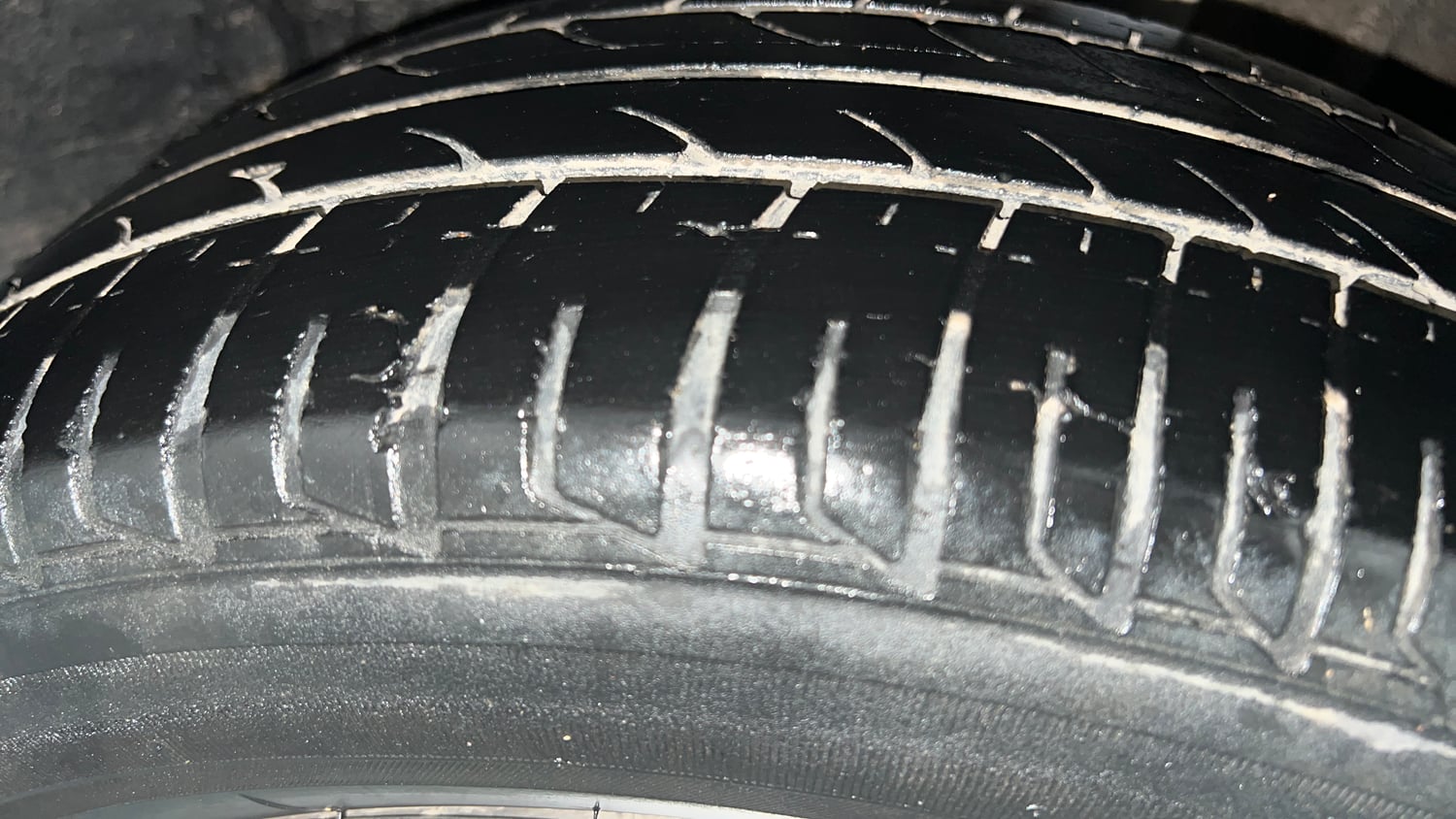 Used 2021 Tata Tiago XT Petrol Manual tyres LEFT REAR TYRE TREAD VIEW