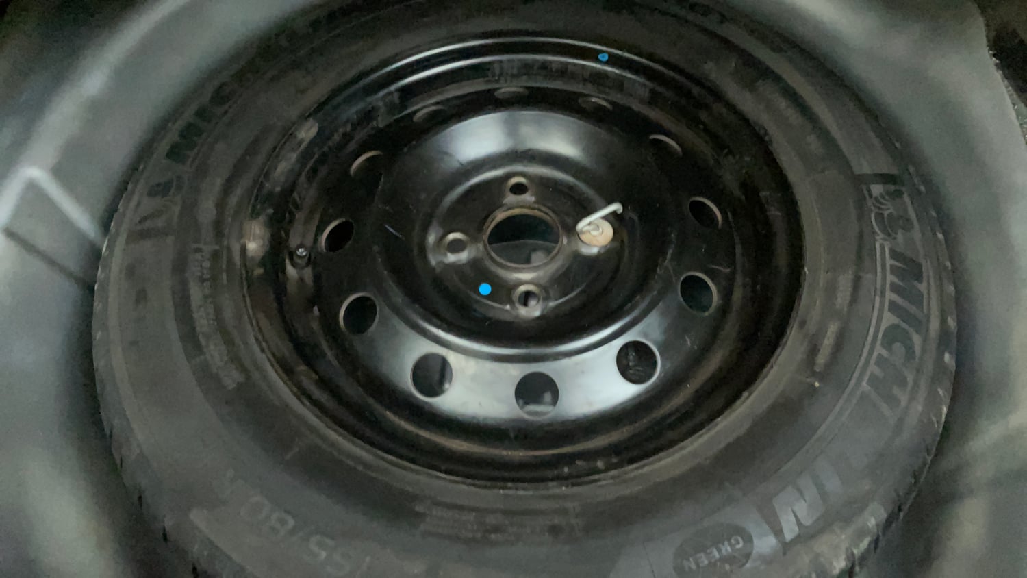 Used 2012 Maruti Suzuki Swift Dzire VXI Petrol Manual tyres SPARE TYRE VIEW