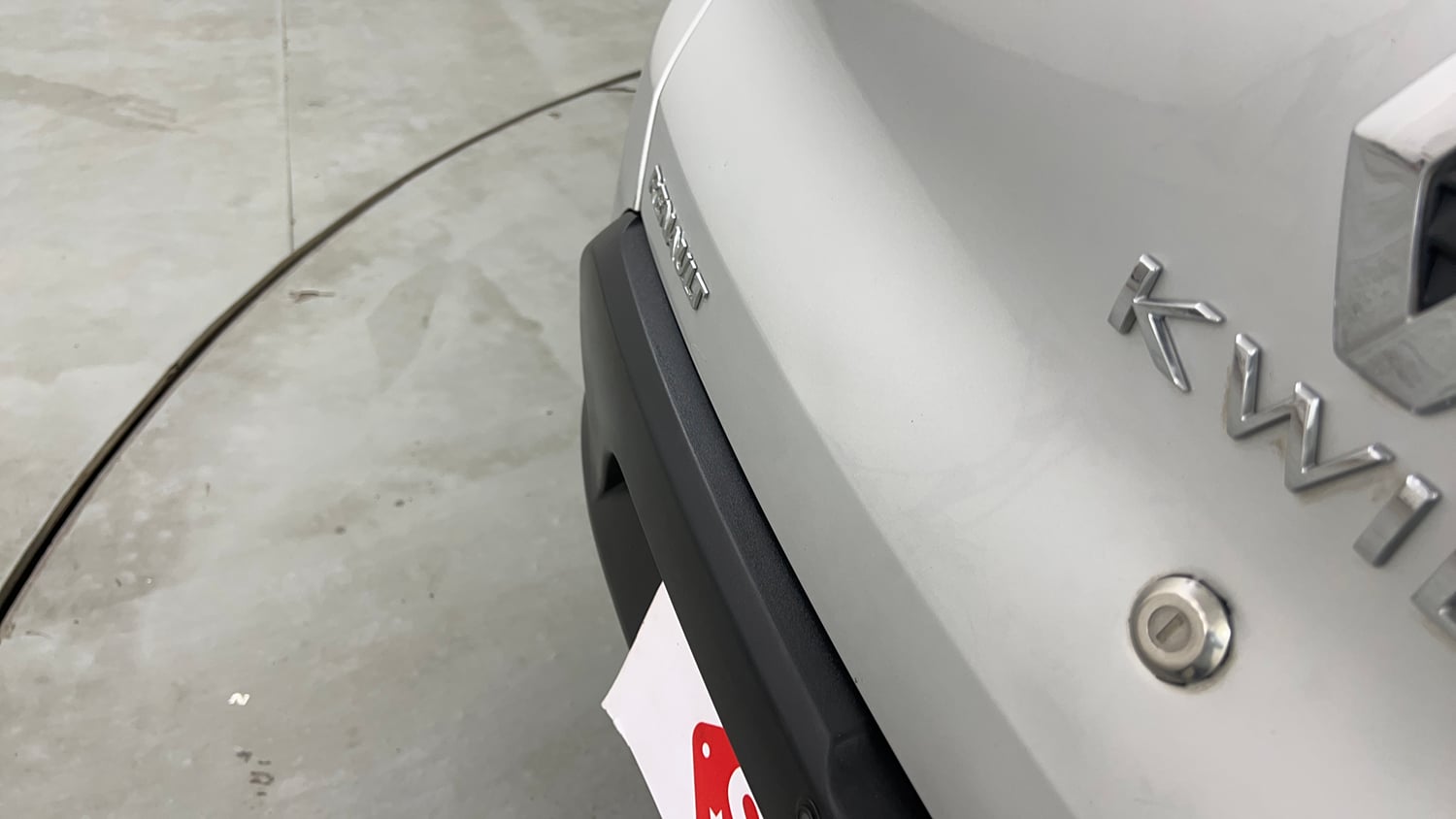 Used 2018 Renault Kwid RXT Petrol Manual dents MINOR DENT