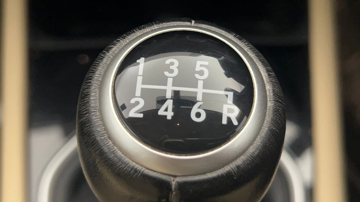 Used 2023 Honda City ZX Petrol Petrol Manual interior GEAR  KNOB VIEW