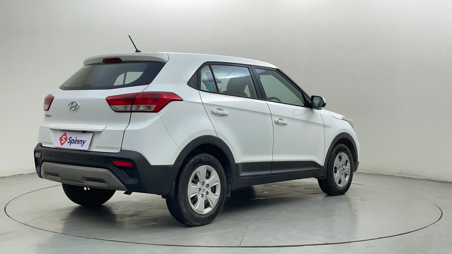 Used 2018 Hyundai Creta E Plus 1.6 Petrol Petrol Manual exterior RIGHT REAR CORNER VIEW