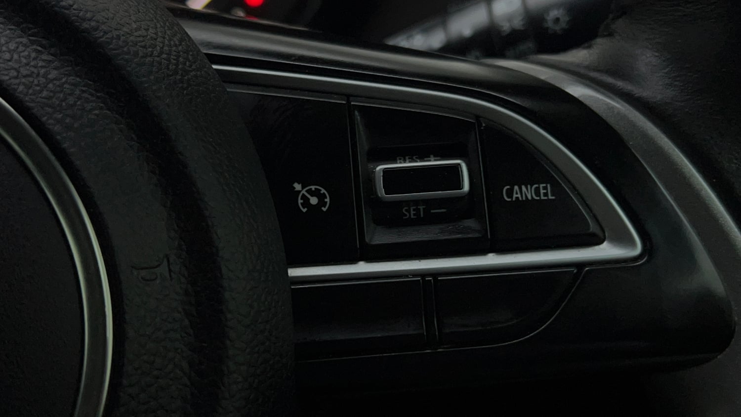 Used 2022 Maruti Suzuki Baleno Alpha AGS Petrol Automatic top_features Cruise control