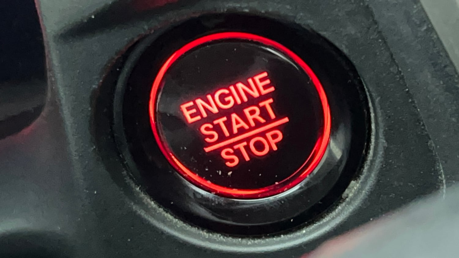 Used 2024 Honda Elevate ZX CVT Petrol Automatic top_features Keyless start