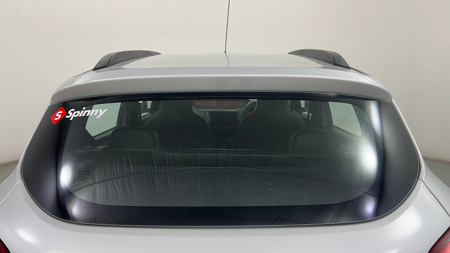 Used 2018 Renault Kwid RXT Petrol Manual exterior BACK WINDSHIELD VIEW