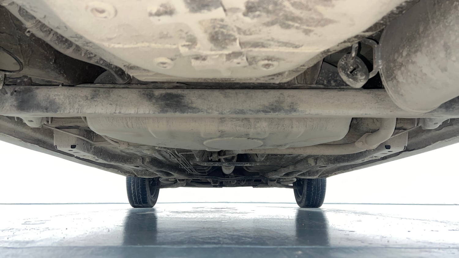 Used 2021 Tata Tiago XT Petrol Manual extra REAR UNDERBODY VIEW (TAKEN FROM REAR)