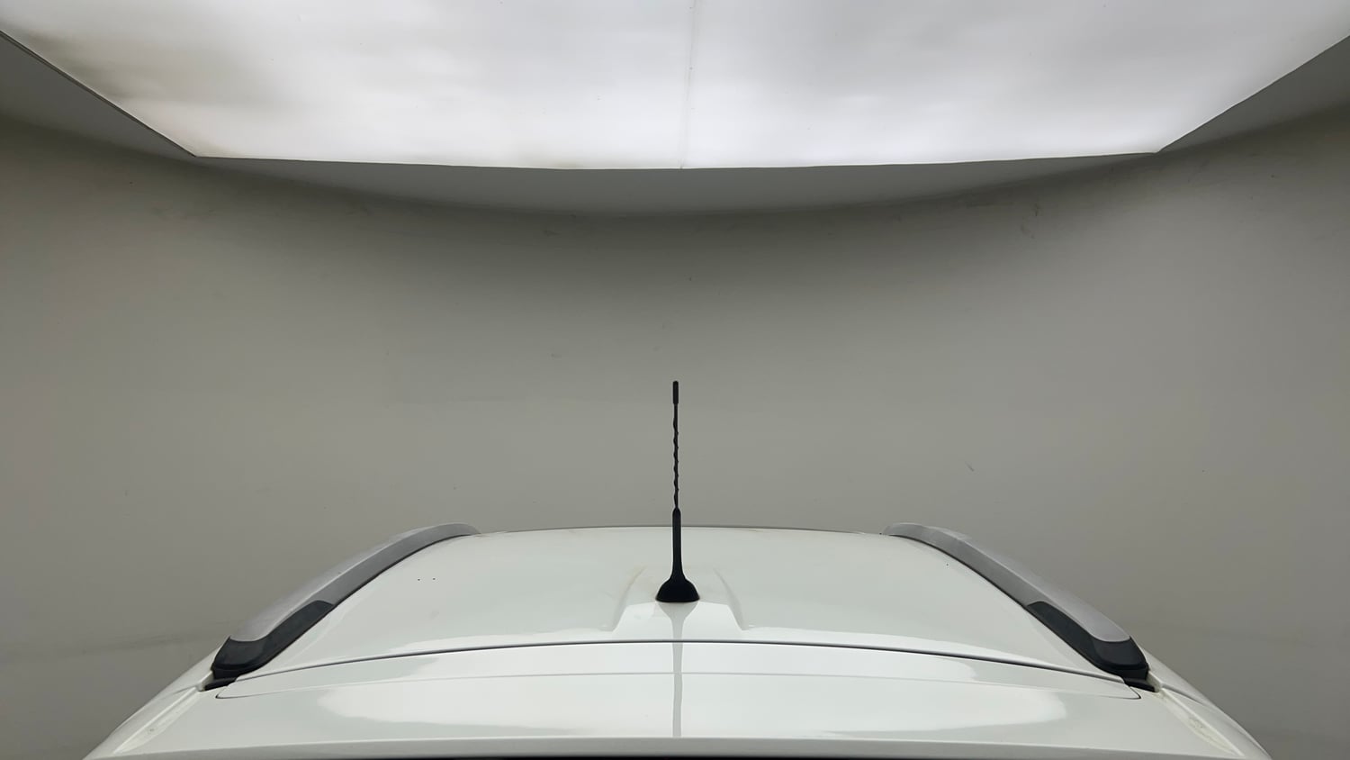 Used 2021 Tata Nexon XM (S) Petrol Manual exterior EXTERIOR ROOF VIEW