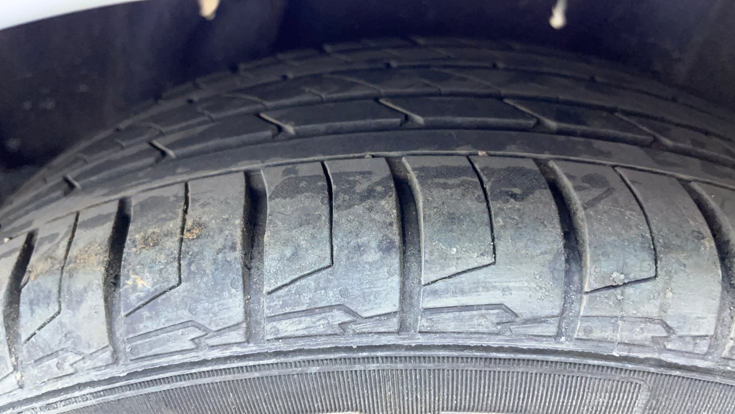 Used 2024 Hyundai Verna SX (O) 1.5 Petrol IVT Petrol Automatic tyres LEFT REAR TYRE TREAD VIEW