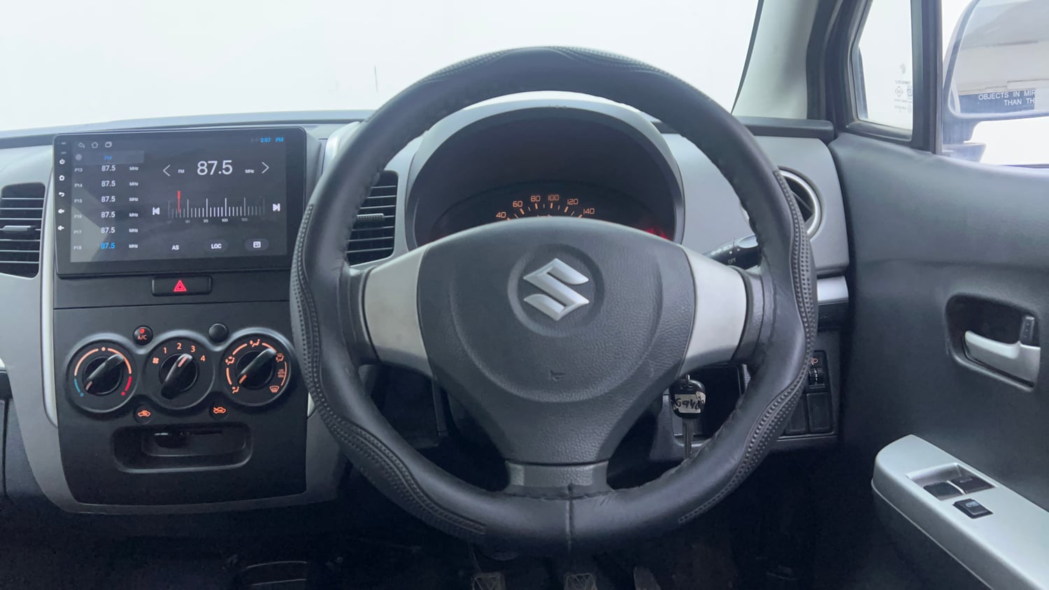 Used 2012 Maruti Suzuki Wagon R LXi Petrol Manual interior STEERING VIEW