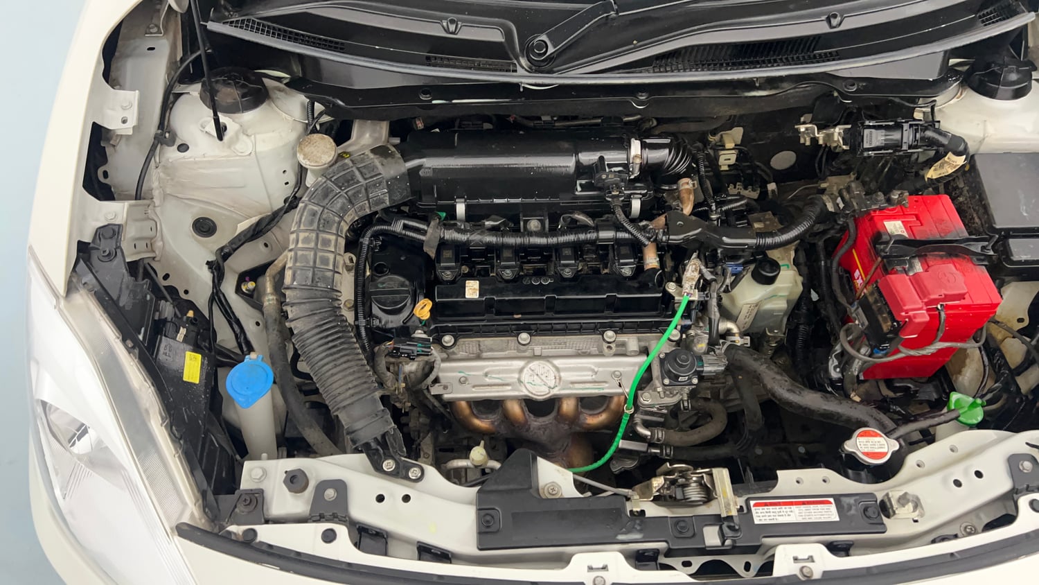 Used 2022 Maruti Suzuki Dzire VXi AGS Petrol Automatic engine ENGINE RIGHT SIDE VIEW