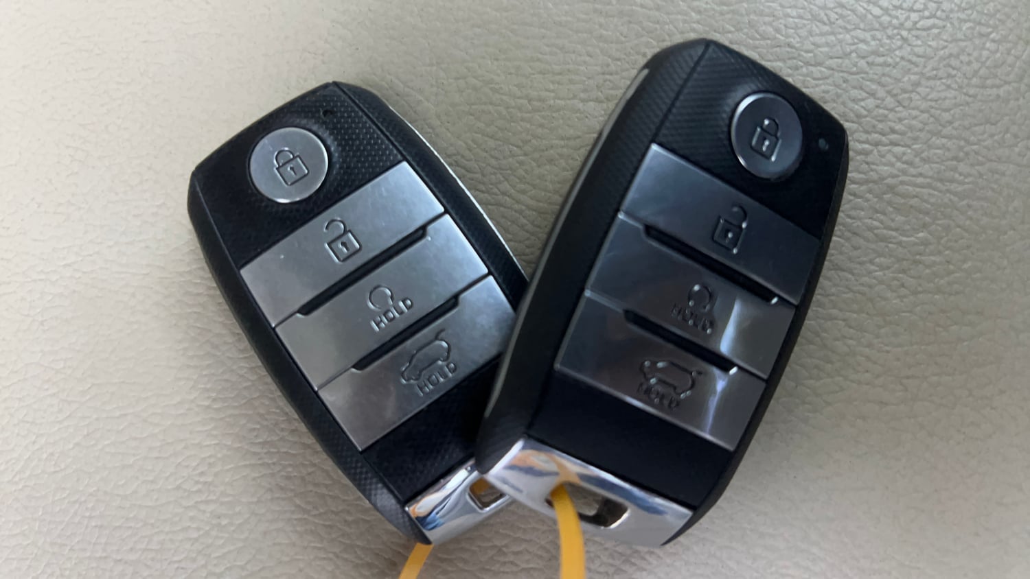 Used 2021 Kia Sonet HTX 1.5 Diesel Manual extra CAR KEY VIEW