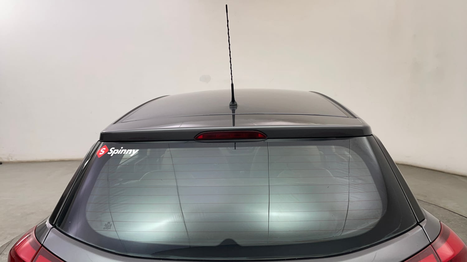 Used 2017 Hyundai Elite i20 Sportz 1.2 Petrol Manual exterior BACK WINDSHIELD VIEW