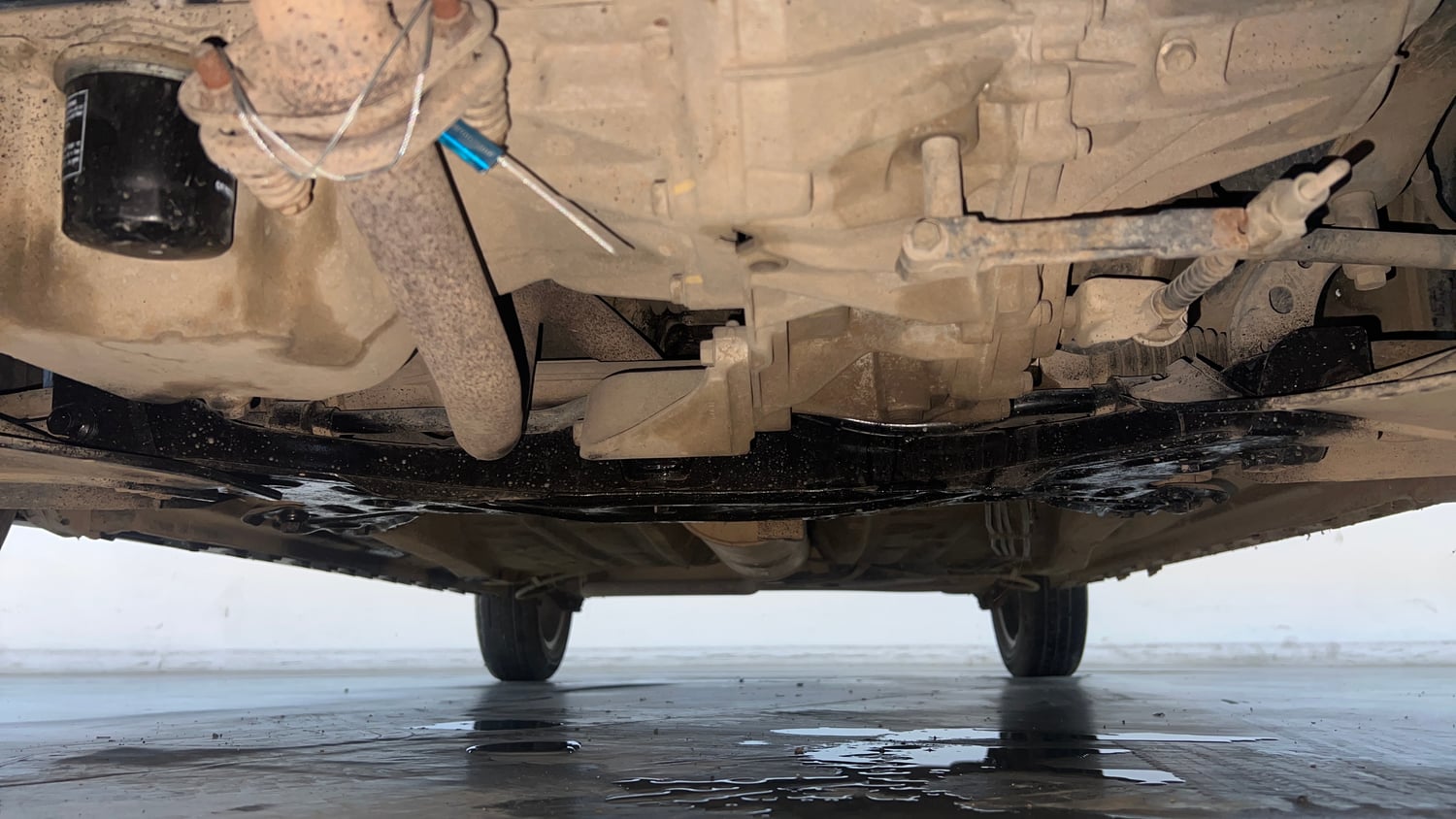 Used 2019 Maruti Suzuki Ignis Zeta 1.2 MT Petrol Manual extra FRONT LEFT UNDERBODY VIEW