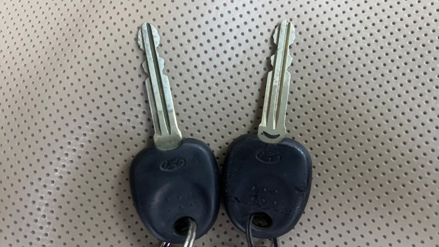 Used 2013 Hyundai i10 Magna 1.2 Kappa2 Petrol Manual extra CAR KEY VIEW