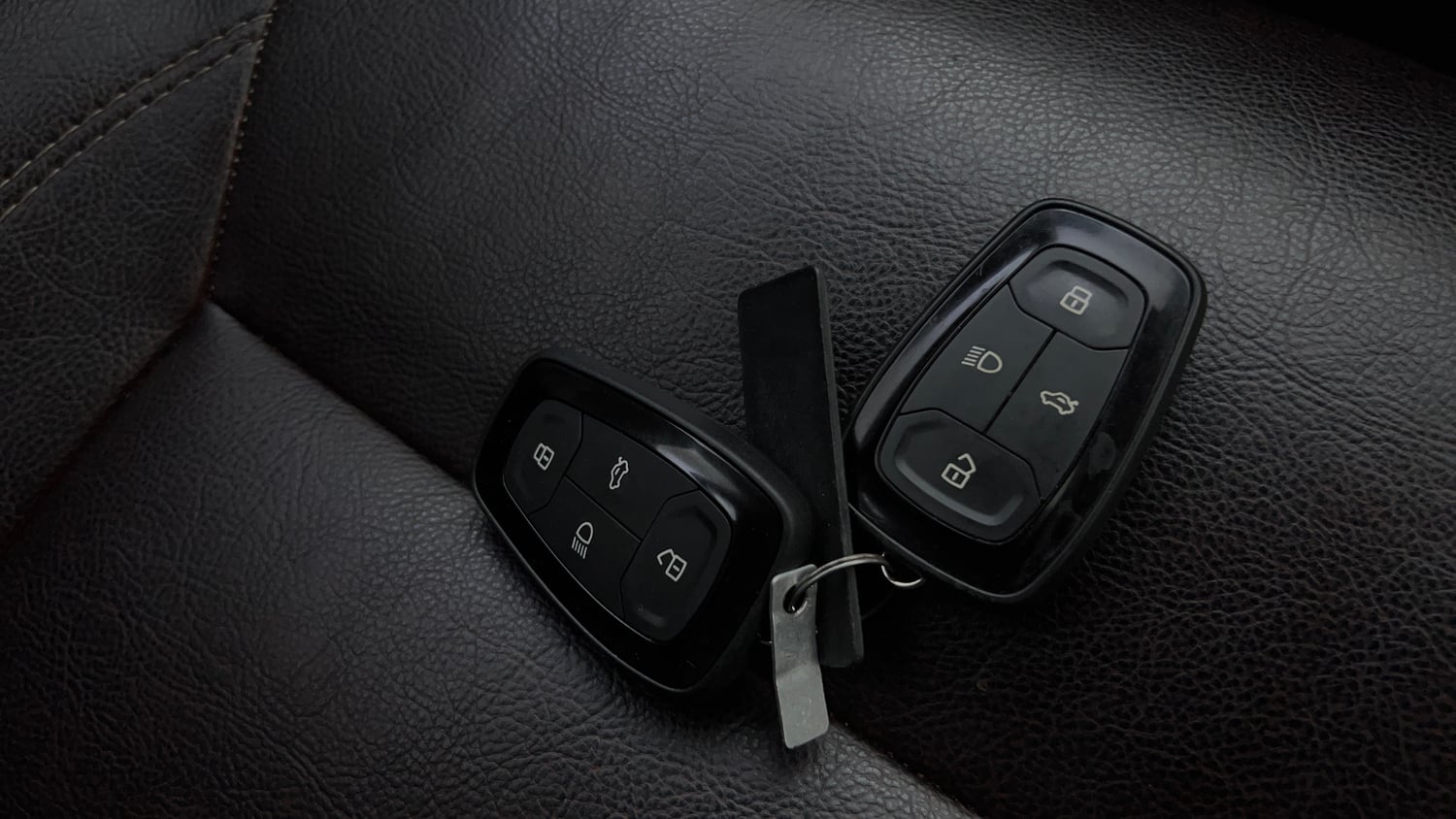 Used 2024 Tata Nexon Creative Plus S 1.2 Revotron Petrol 7DCA Petrol Automatic extra CAR KEY VIEW