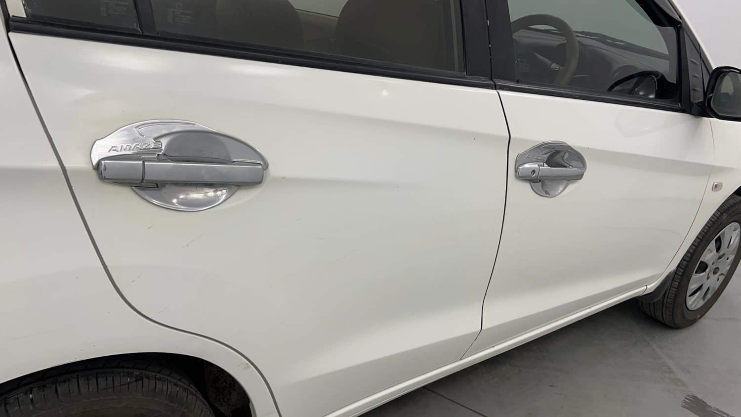 Used 2014 Honda Amaze 1.2 S i-VTEC Petrol Manual dents MINOR DENT
