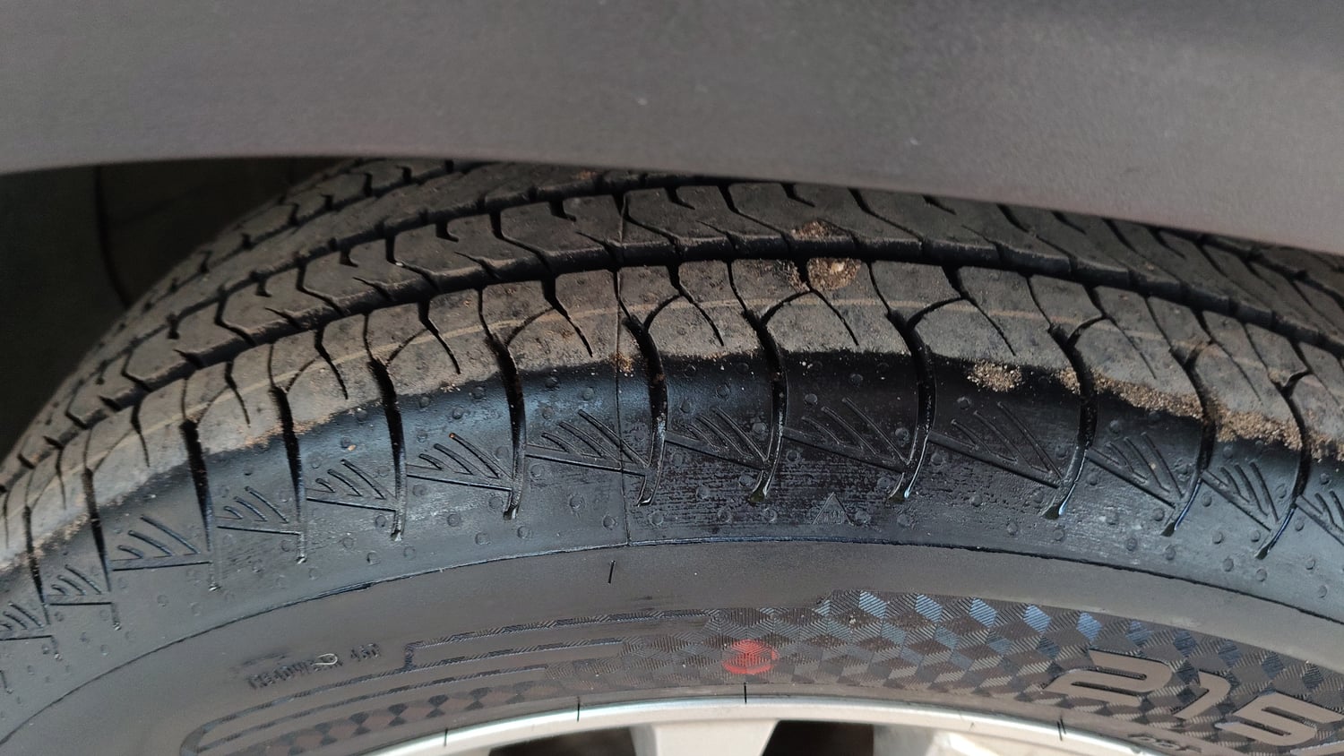 Used 2022 Hyundai Creta SX 1.5 Petrol Petrol Manual tyres RIGHT FRONT TYRE TREAD VIEW